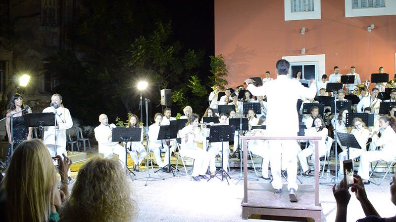 Δημοτική Φιλαρμονική Πύλου Νέστορος - Συναυλία World music nights - Brindisi